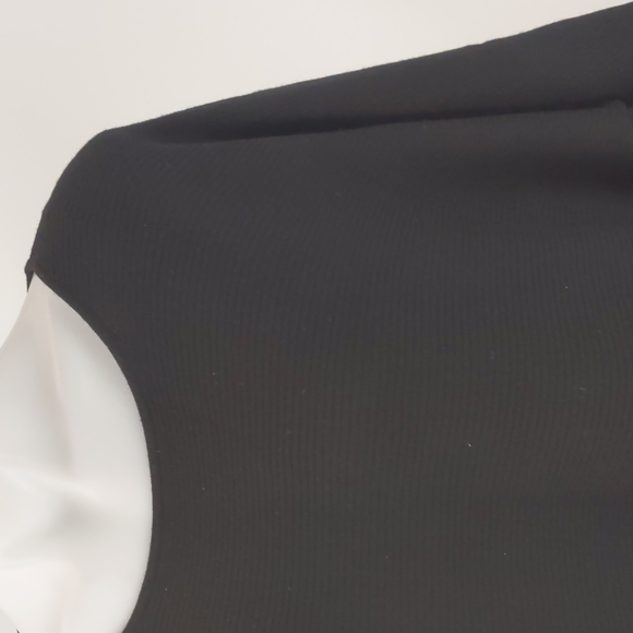 Cos Women's Top Size Large Black Short Dolman Sleeves Round Neck 100% Wool Tunic - Picture 5 of 14